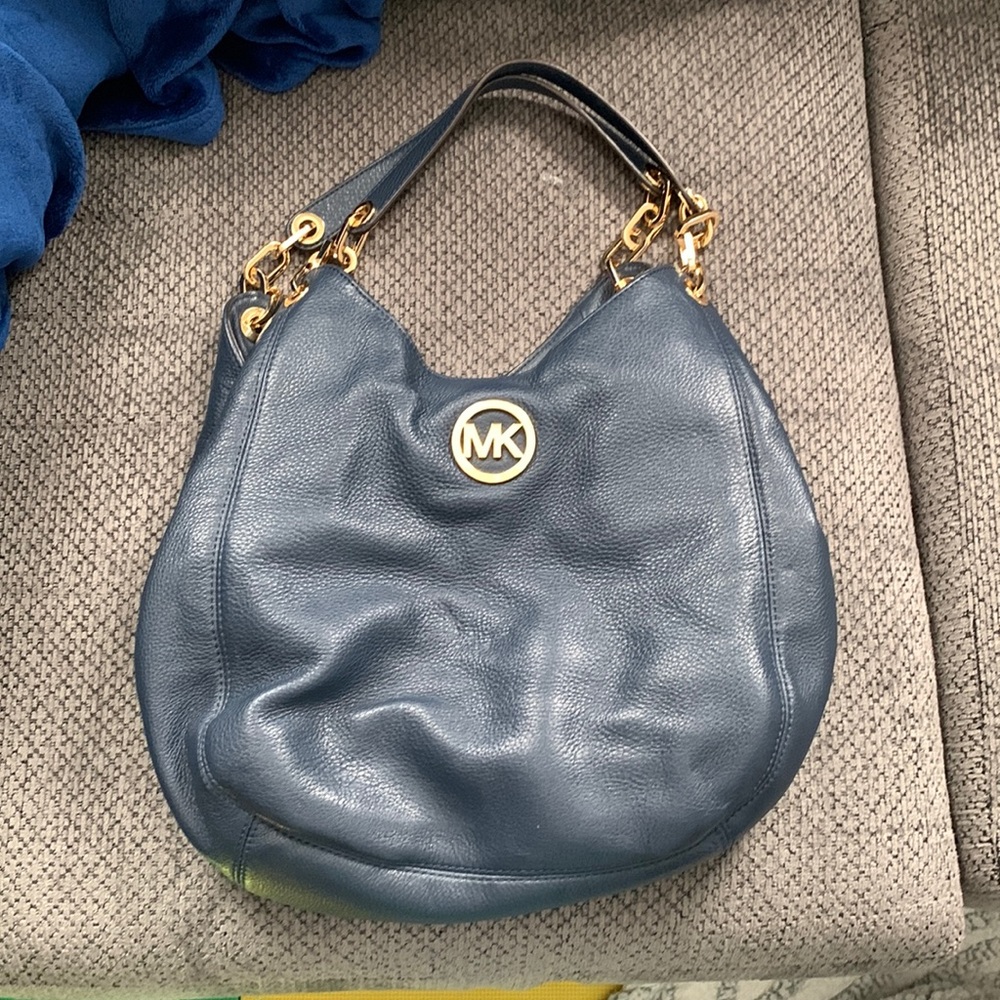 Michael Kors Fulton Hobo Blue purse